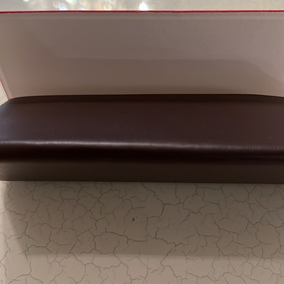 NWOT Fendi Luxury Sunglasses Eyeglasses Small Hard Leather Case & Dust. Brown - Picture 6 of 7